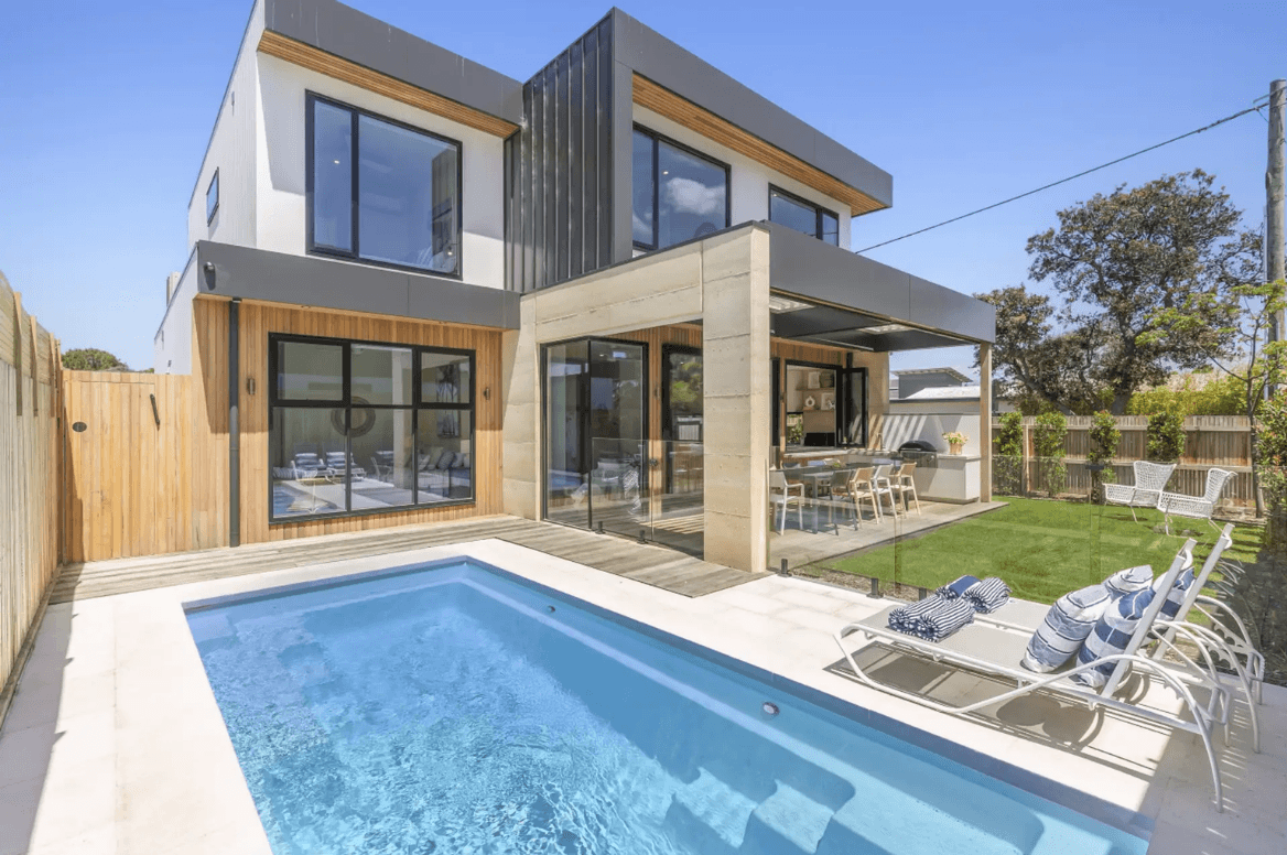 Heated pool Barwon Heads